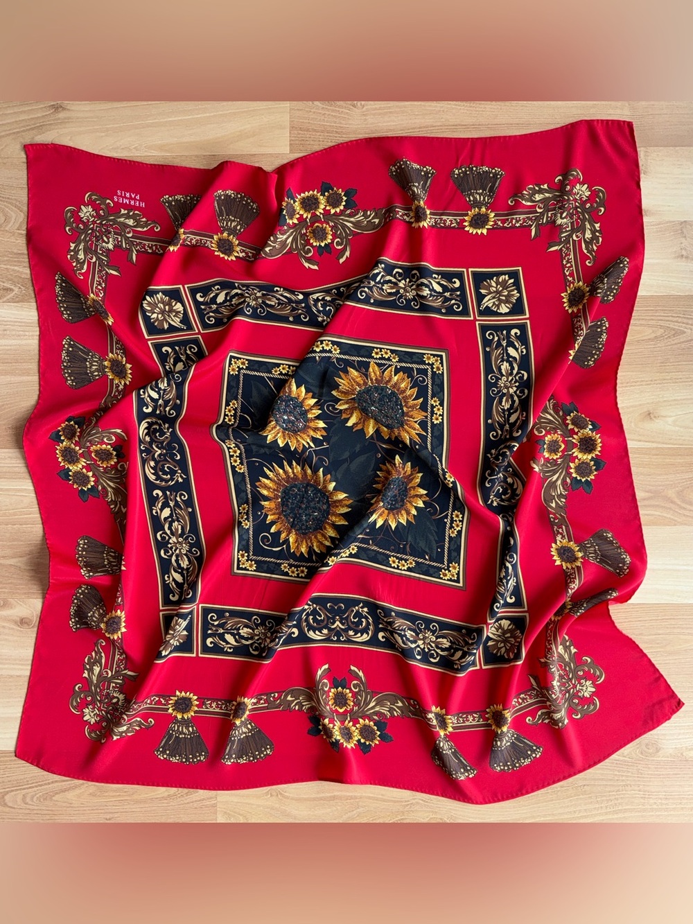 Hermes Vintage Sunflower Scarf Red Silk Paris Design 90cm - Picture 12 of 12
